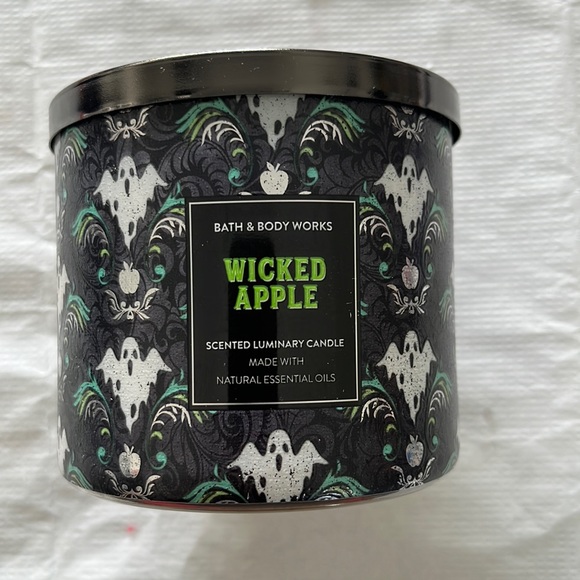 Wicked Apple Bath And Body Works